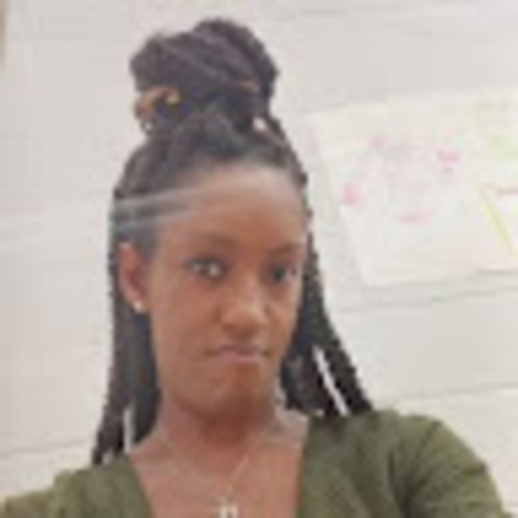 Meet your Posher, Sherenna - Picture 1 of 1